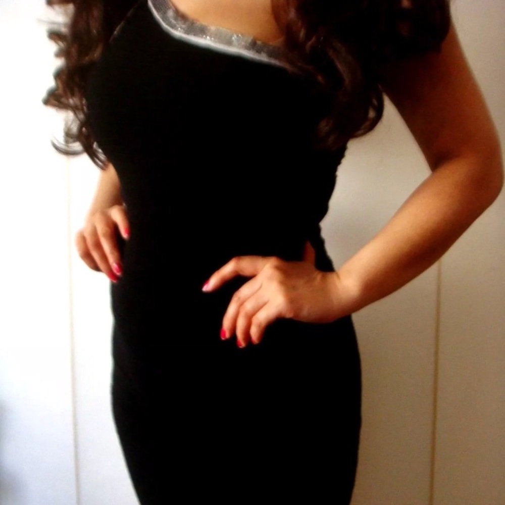 NWT 2b bebe Black Silver Sequins Mini Dress M